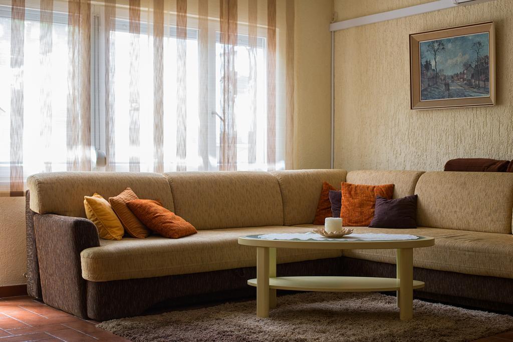 Holiday Villa Anna Primorski Dolac Ngoại thất bức ảnh
