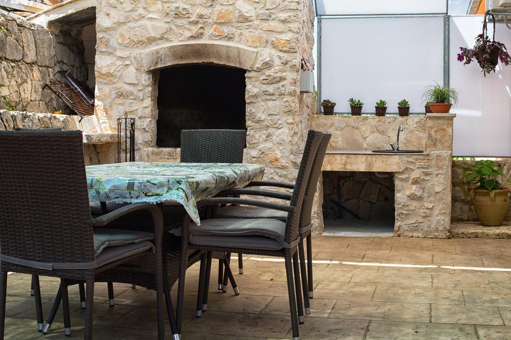 Holiday Villa Anna Primorski Dolac Ngoại thất bức ảnh
